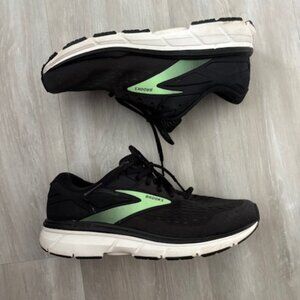 Brooks Women's Dyad 11 Running Shoe size 10.5